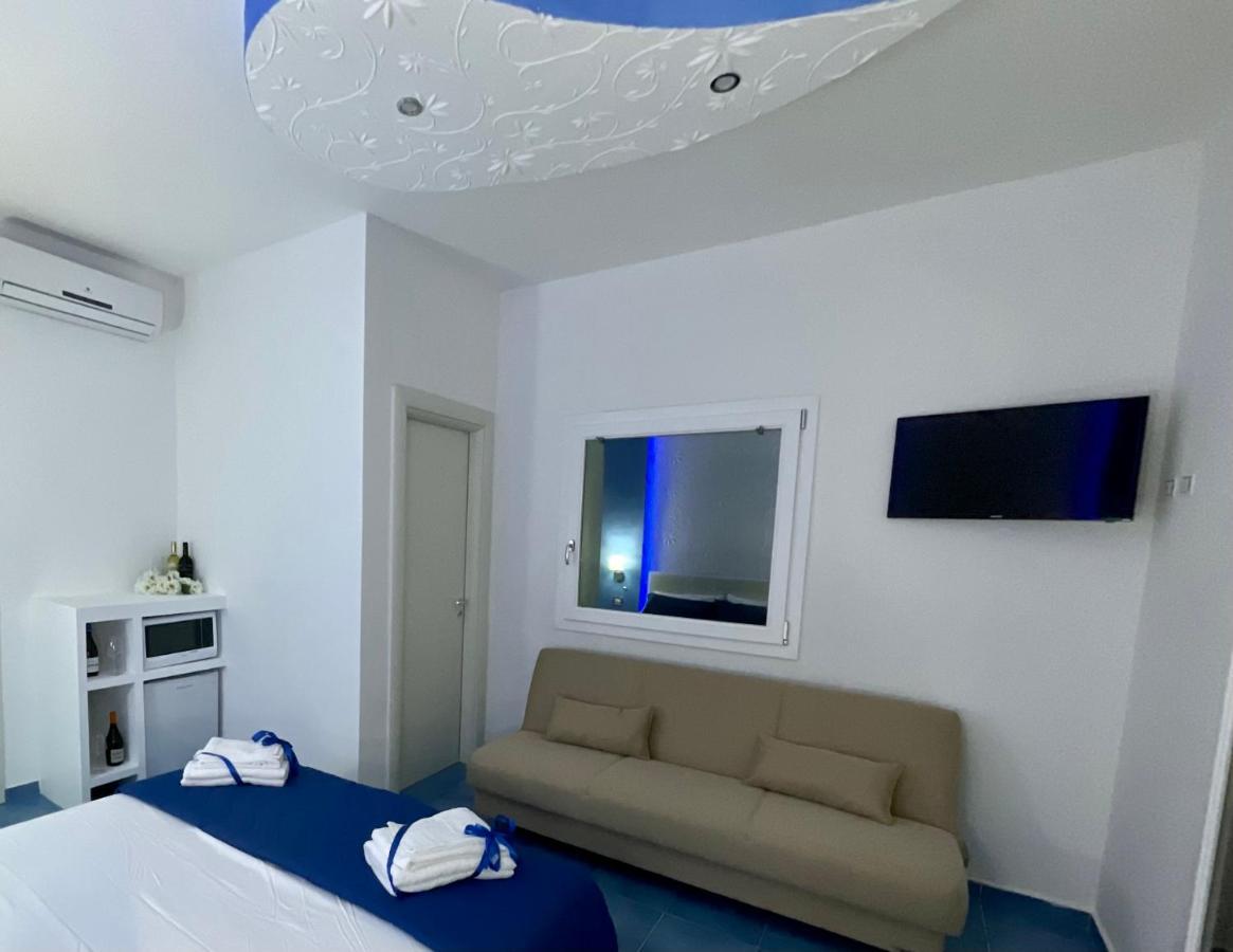 Salento Sottovento Luxury Beb Acomodação com café da manhã Torre Lapillo Exterior foto